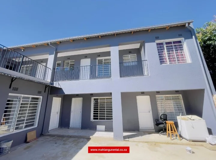 Bachelor Apartment To Rent In Kempton Park